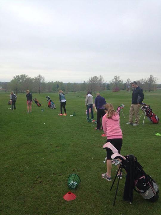 pvgolfclub's tweet photo. First day of junior camps @pvgolfclub #growingthegame http://t.co/M9TJMwh8yh