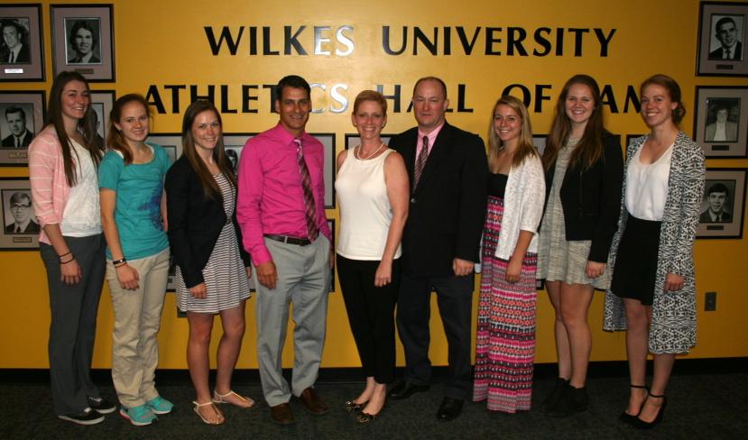 WilkesWSoccer's tweet photo. Great meeting with Alumnus Susan St. Onge '91 and her husband Kevin today! Inspiring! http://t.co/syziV67pUi