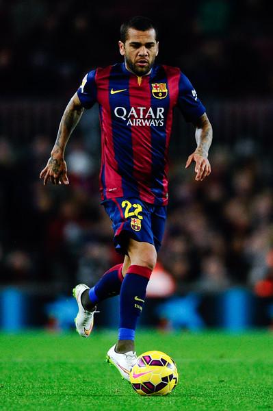 Happy 32nd birthday to Daniel Alves wish you all the best. 