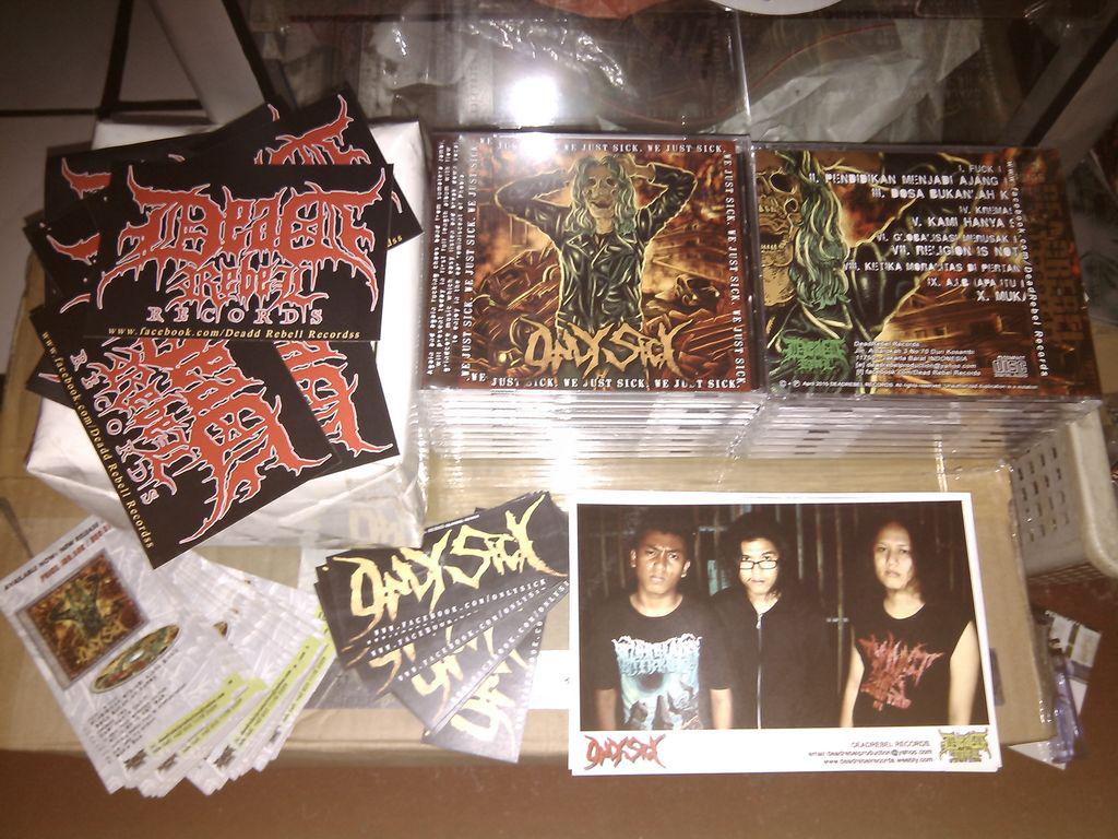 Available Now! The 1st full length album
ONLYSICK 'we just sick' grind from jambi.
Price 50k // phone 0853-1170-2329