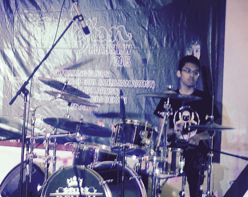 Zildjian Roadshow <a href="/AlmallMunar/">Almall Munar</a> <a href="/GrandMetMall/">Grand Metropolitan</a> <a href="/ZildjianIndo/">Zildjian Indonesia</a> <a href="/ahay_drums/">AHAY Custom Drums</a> 1 Mei 2015
