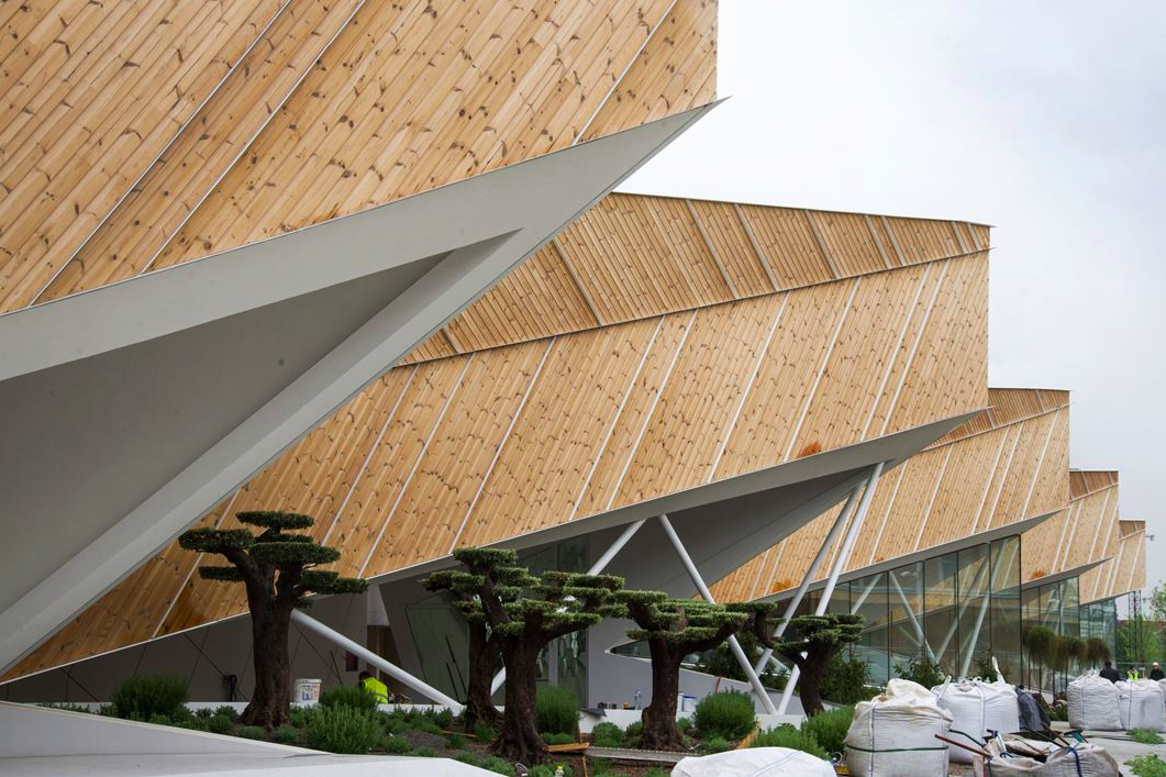 WACommunity's tweet photo. Slovenia Pavilion presents’’cascading facade’’wth the integration of landscape #ExpoMilano2015 http://t.co/CjifBo8Buz http://t.co/diZh4v1ULp