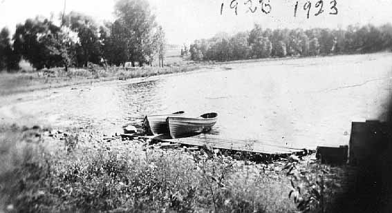 eatmorgans's tweet photo. Take Mom to Brunch and then see how much Crystal Lake has changed! #mothersday #HappyMothersDay #bvilleparks http://t.co/QeMhgOZ7Lv