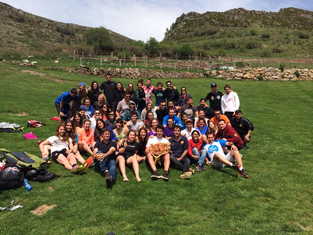 marcfsola's tweet photo. Esport, educació i convivivència a #CastellardenHug ! #educaciófísica a grau #educacióprimària @Blanquerna http://t.co/6pLjQ8ft1e