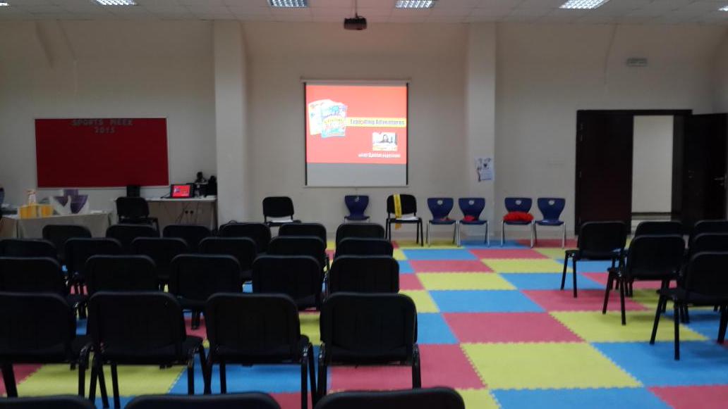 RachelLHamilton's tweet photo. All set to talk about #explodingbrains with year 7 at Belvedere School. All I need are some kids . . . http://t.co/DTIlzy7xZe