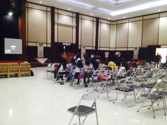 Acara kmi itenas tanggal 8 mei 2014