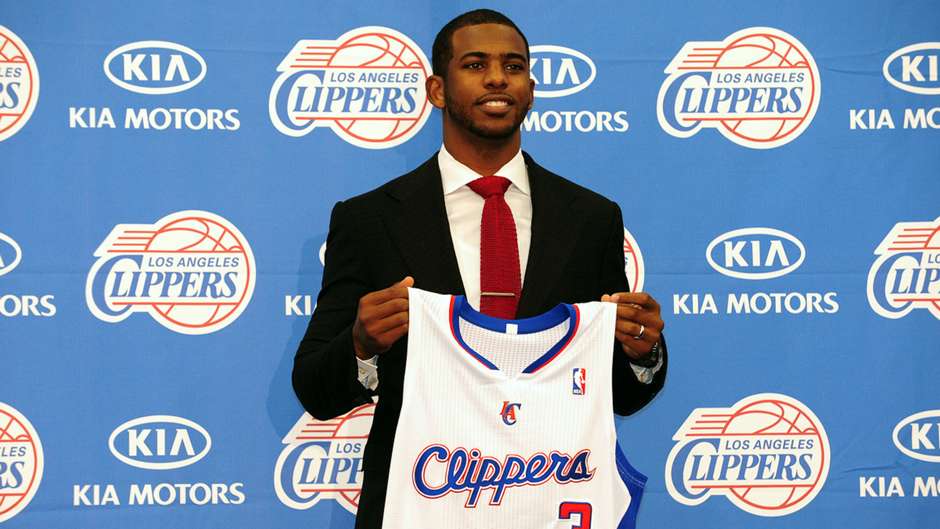 sportingnewsau's tweet photo. There are some unbelievable pics of Chris Paul from the 2014/15 NBA season and #NBAPlayoffs... http://t.co/vG1EvulBxk http://t.co/PQtGrwvzbs