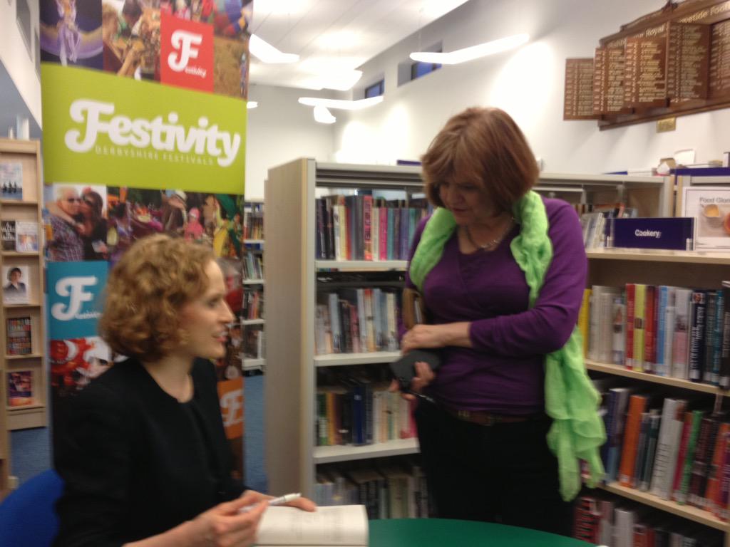 ChrisEHodgson's tweet photo. Great evening with @KateWilliamsme @AshbourneLibrary took time & trouble with everyone.Reading new book #StormsOfWar http://t.co/zvdgUNkLq3