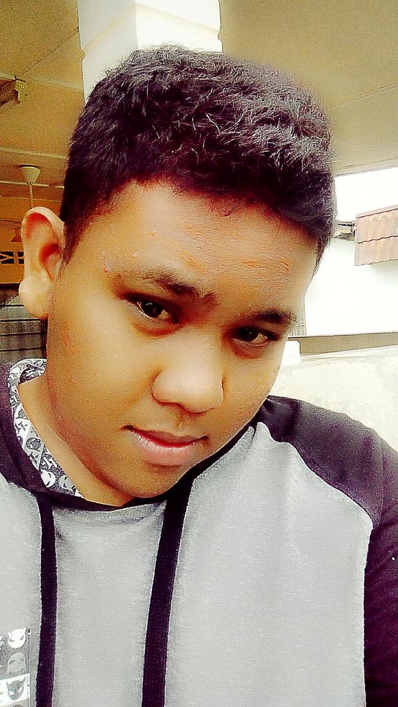 Zarul Mikhail tweet media