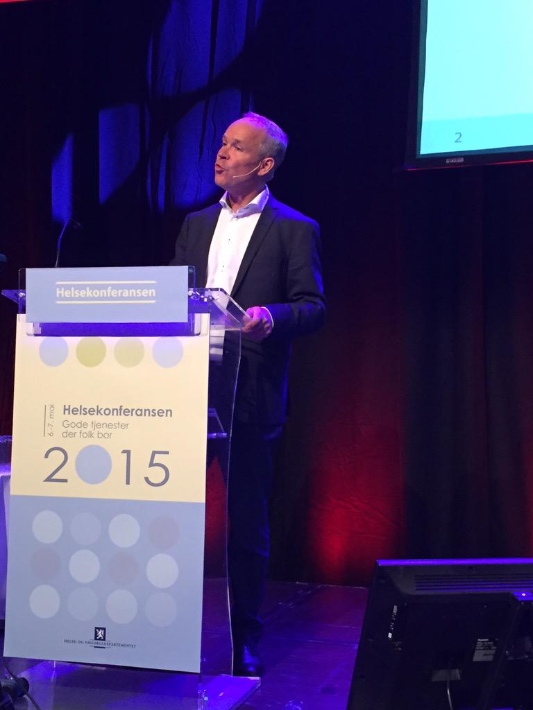 BentHoie1's tweet photo. @jantoresanner feirer 50 års dagen med #helsekonf Gratulerer med dagen! http://t.co/Ih3H9J7XMD