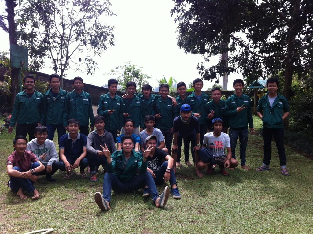 2017Petrol's tweet photo. 2Ø17 &amp; 2Ø15 http://t.co/4LDQpANedR