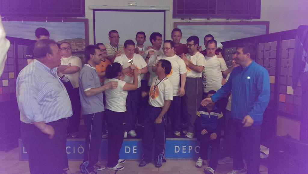 DelDeportesArco's tweet photo. Finalizada con éxito la I Jornada Deporte y Discapacidad que ha contado con una gran participación @alcaldejluis http://t.co/Zh1mLVEBh5