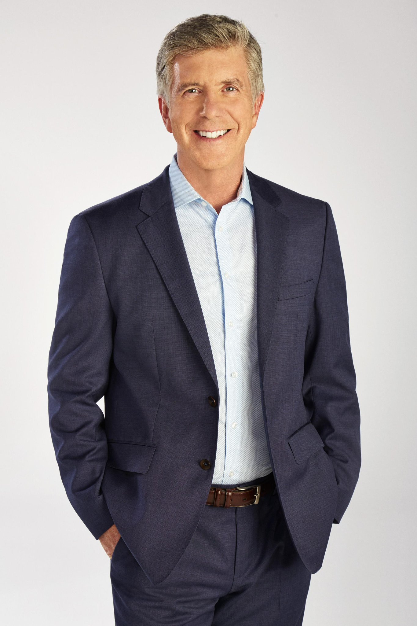 Happy 60th Birthday I hope that you will have a wonderful&the most awesome birthday ever today Tom!! :) 