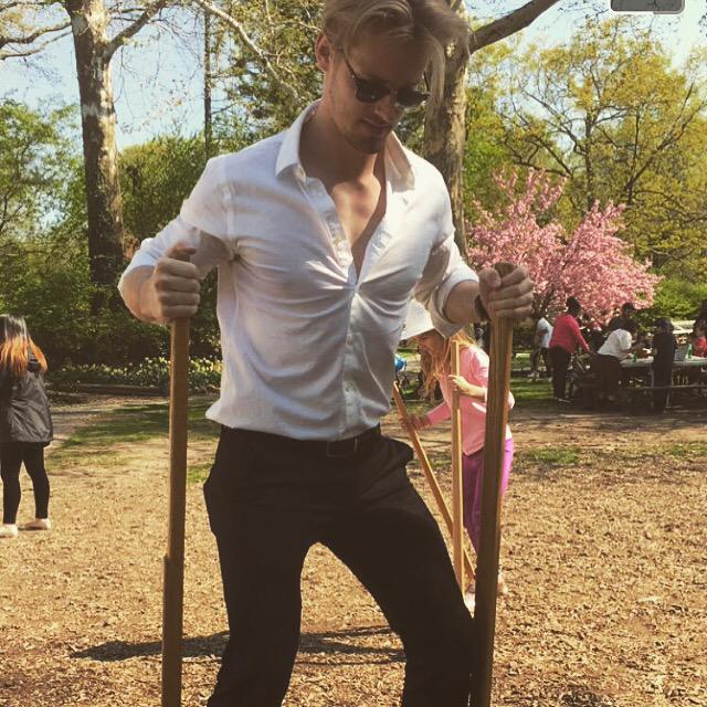 Jacobbitzer's tweet image. Wobble wobble.