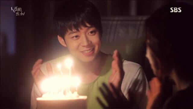 gade_ka's tweet photo. ยิ้มน่ารักสดใส วัยทีนเอจ >< #TheGirlWhoSeesSmells #냄새를보는소녀 http://t.co/JBEMxfa10R