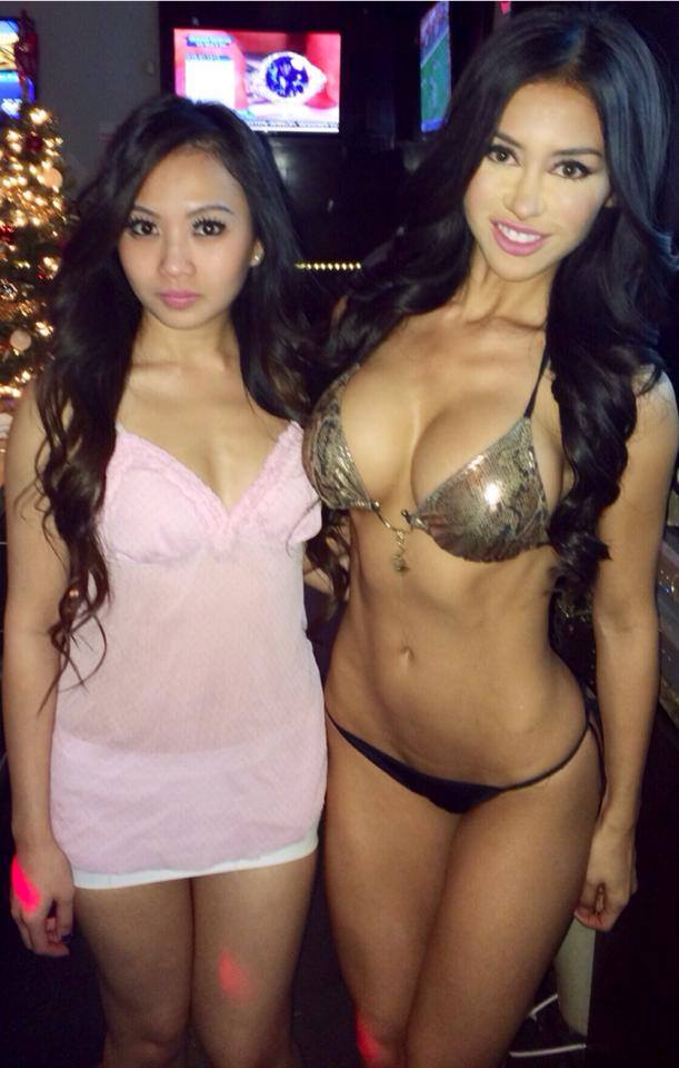 BestBreastEnvy's tweet photo. She is mad... #BreastEnvy http://t.co/PxBlk66x0z