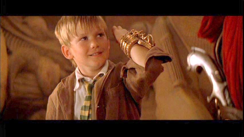 We want to wish Freddie Boath a very happy birthday today!!!  Happy birthday Alex O\Connell! 