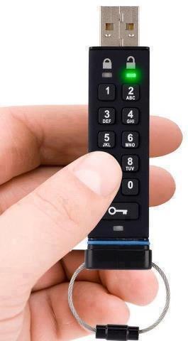 world_devices's tweet photo. A thumb drive with built-in pin-pad security. 

#gadget #gadgets #cool #crazy #absurd #fantastic #wow http://t.co/T6OBA6Q9E7