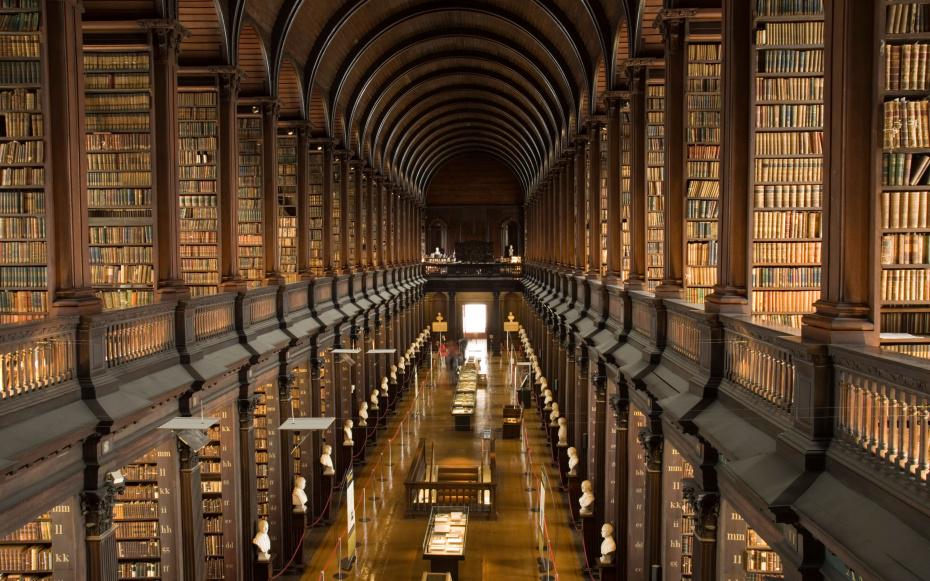 InsureandAway's tweet photo. More of a reason to visit Ireland for you bookworms! The National Library of Ireland in Dublin! #Stunning http://t.co/B1mfJpkEN5