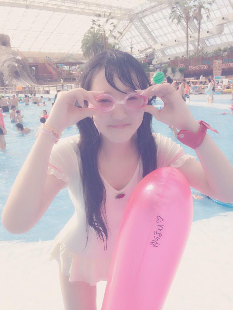 越智ゆらの ゆらゆら きのうはプールにいったんだよ 今年の水着ひとつめは P A M E O P O S Eのバレリーナ ビキニじゃないの Http T Co 6xoujmaegl