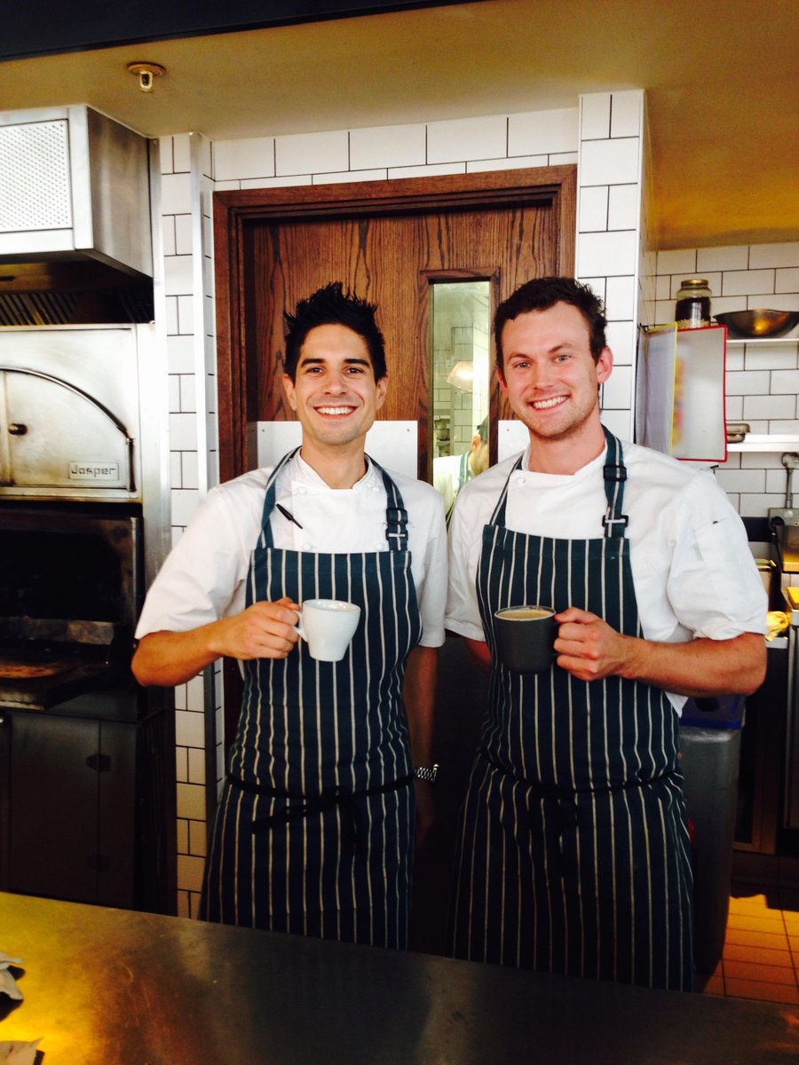 A rare moment! <a href="/Cesarchef1/">Cesarchef</a> and <a href="/lf89/">Luke Ferguson</a> <a href="/breadstkitchen/">Bread Street Kitchen</a> It's National Coffee week! #spreadthesmile