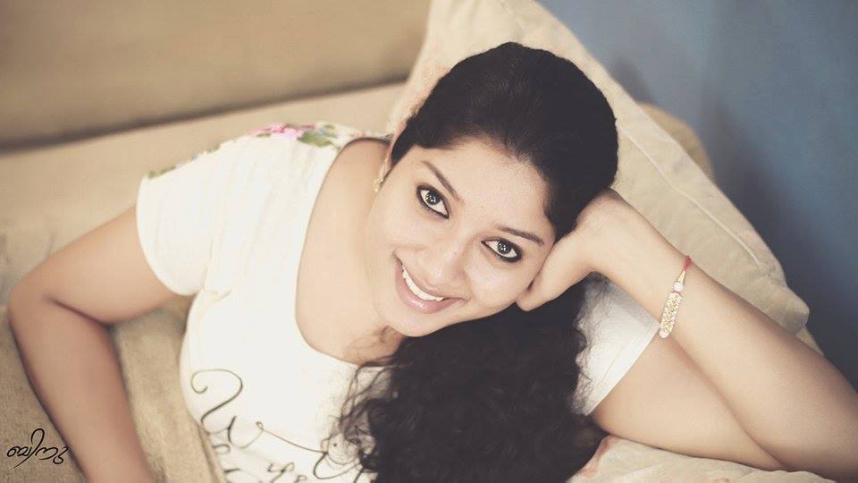 Anu Mol (@anumol_online) on Twitter photo 