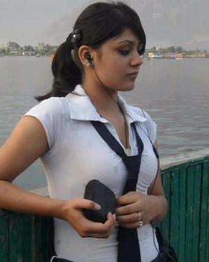 Fantessia's tweet photo. You call and arrange for a female escort Singapore companionship 
http://t.co/vyqG2SAPS6 http://t.co/j7E3kdZaAe