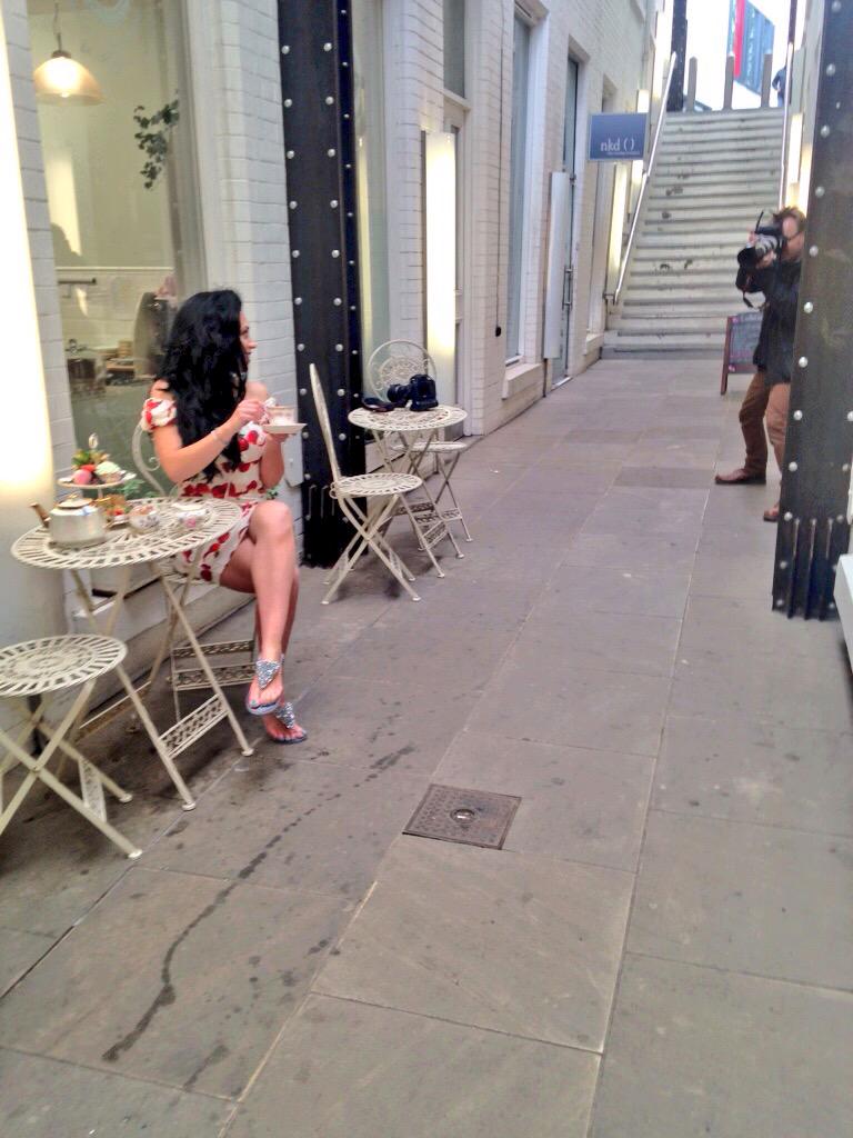 NottsToday's tweet photo. Behind the scenes snaps from today's fashion shoot with @missforest_fens @StickandRibbon @CaBellaBoutique. http://t.co/V6D2ajIU0h