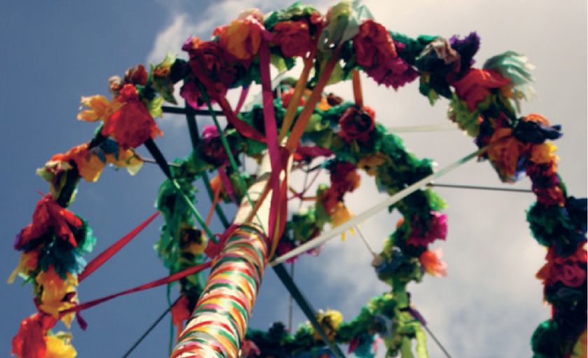 Raphael_stg's tweet photo. Mei-maand: feestmaand bij de Raphaëlstichting! Bezoek onze markten en feesten. https://t.co/nh0vtkWb8f http://t.co/rSXUAGx2uR