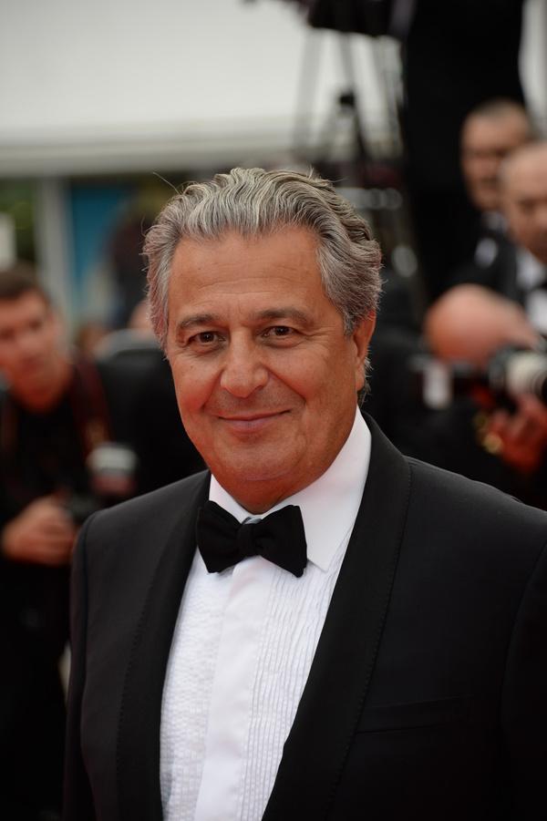 ClavierOnline's tweet photo. Aujourd'hui #ChristianClavier fête ses 63 ans, Bon anniversaire!! http://t.co/EcIP3yQVbb