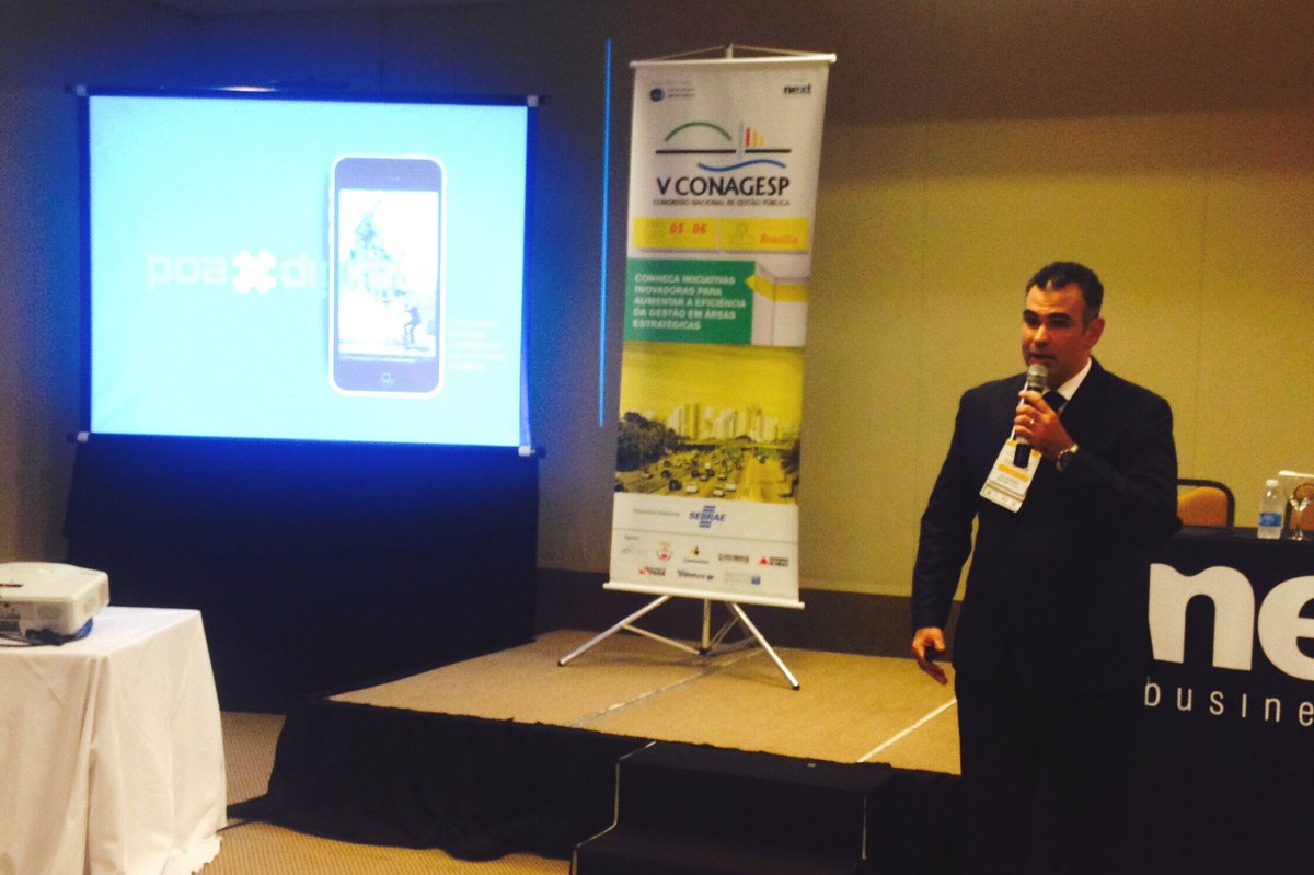 Prefeitura_POA's tweet photo. Projeto #Datapoa é apresentado no Congresso de Gestão Pública http://t.co/lo6zlNCvc6 http://t.co/mNyF0sVkr6
