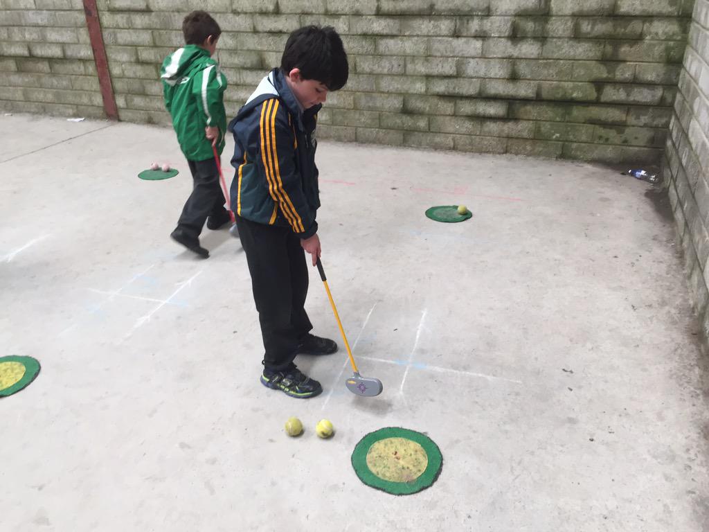 LDgolfcoaching's tweet photo. 160 boys & girls learning golf in Limerick the @risingstarsgolf way #LDgolf #RisingStars http://t.co/lMzghVSJT1