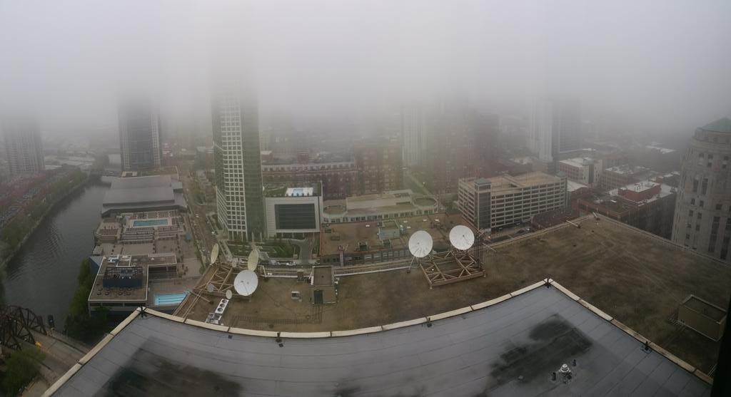 iagemini's tweet photo. @MS_Ignite I don't know how you pulled it off, but brilliant marketing of 'the cloud is everywhere' #MSIgnite http://t.co/5b0cAIW2B9