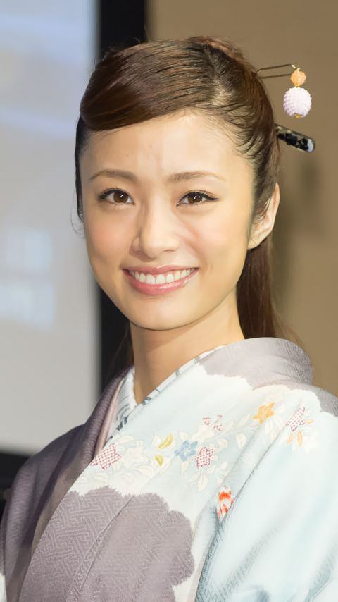 上戸彩 画像bot 上戸彩 かわいいと思ったらrt 上戸彩 T Co G4szi2shui