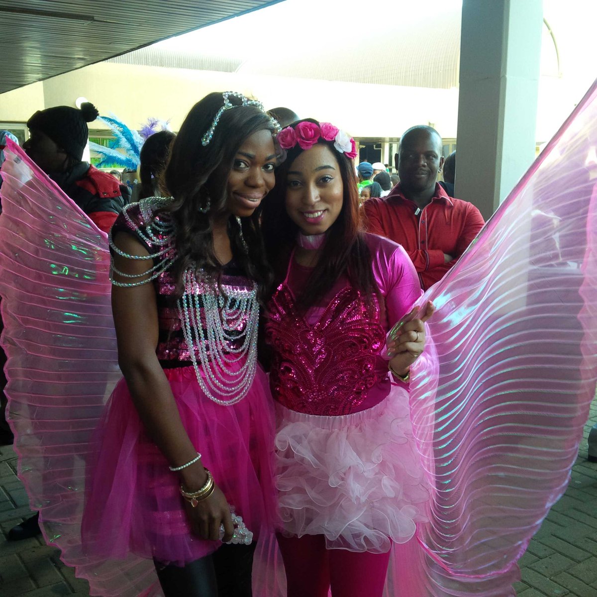uwaeve's tweet photo. LFMA with BLW superstars...South Africa, April 2015. http://t.co/dNWZEWYbSK