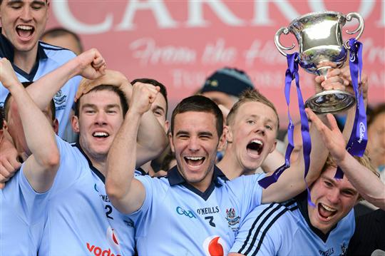 officialgaa's tweet photo. #OnThisDay back in 2012, @DubGAAOfficial won the U21 All-Ireland Football Championship Final vs @RoscommonGAA #GAA http://t.co/w6TDjxSTMW