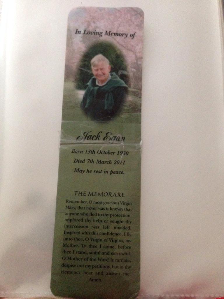 LAlozirwin's tweet photo. Found this on Aer Lingus Flight Amsterdam to Dublin April 21st. Want to return to owner. Sentimental. Please share http://t.co/pSl25rGygn
