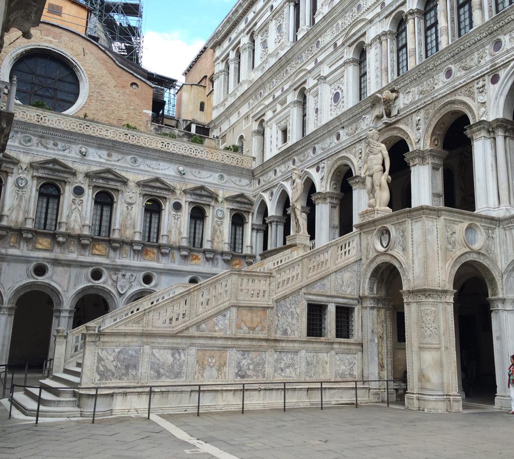 _kaoki_'s tweet photo. #PalazzoDucale, #Venezia. @LuoghiDalMondo http://t.co/VtIOYBrh64