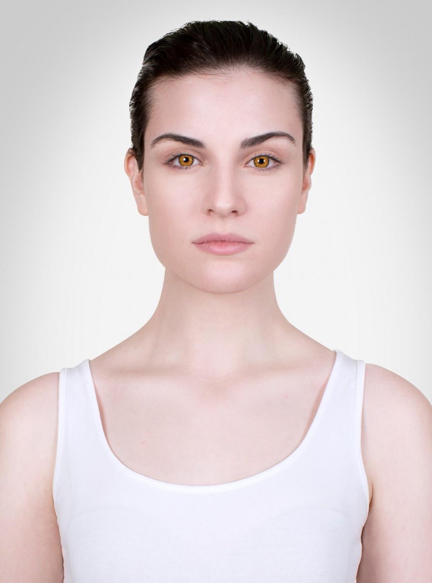 AppDq's tweet photo. Check out my new eyes with the ModiFace Eye Color Studio app!مكدميظمحطكذ ريميني لتبنبنلنينتيودنين http://t.co/5UtPvEViHH