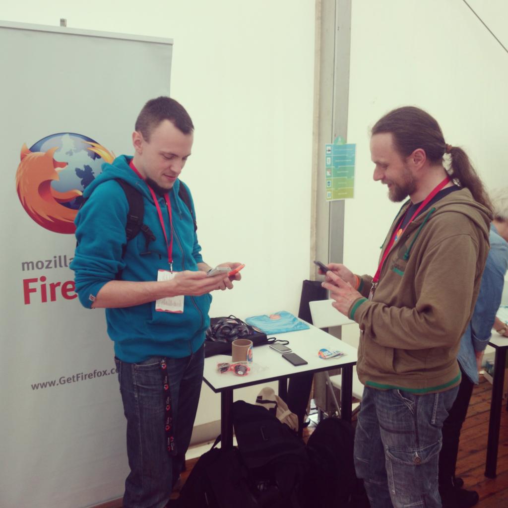 stas's tweet photo. Come meet Mozillians and play with high-end Firefox OS in the @fronttrends tent. http://t.co/tGtuZunJnP