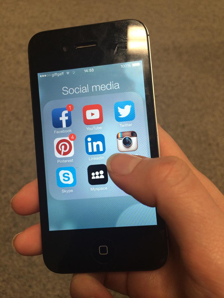 CityPolicePIPCU's tweet image. #Fake goods are increasingly being sold on #socialmedia. Keep yourself safe and only buy from legitimate retailers