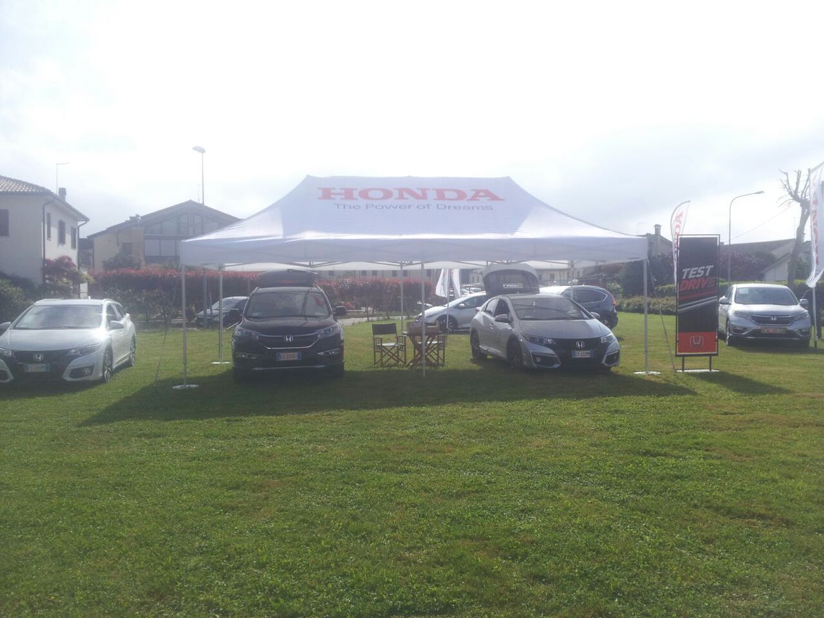 ceccato_auto's tweet photo. #HondaLiveTour - Asolo (Tv) 1 - 3 Maggio. Noi c'eravamo!! http://t.co/zEkvIDRbuV