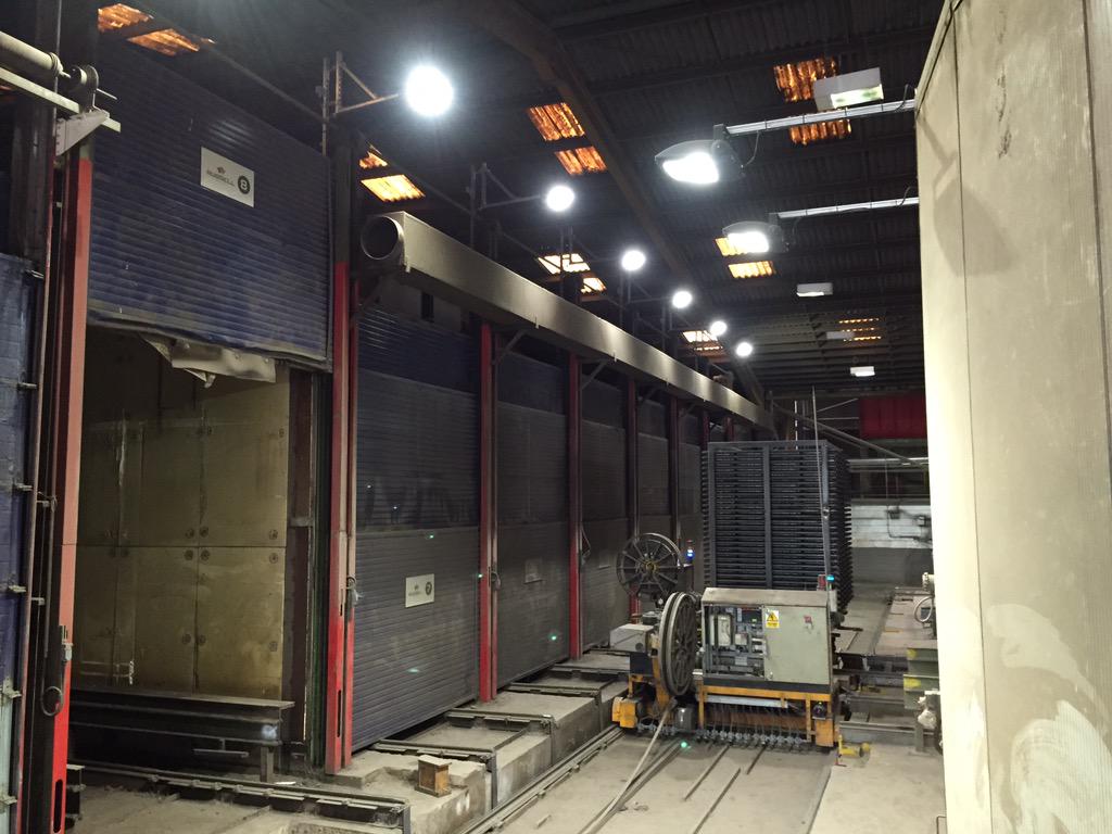 SCi_Electrical's tweet photo. @lhelectricalltd @LHLighting @ansell_lighting @SCi_Danny 100w LED fittings pictures don't do it justice #daylight http://t.co/PPJ651qWYN
