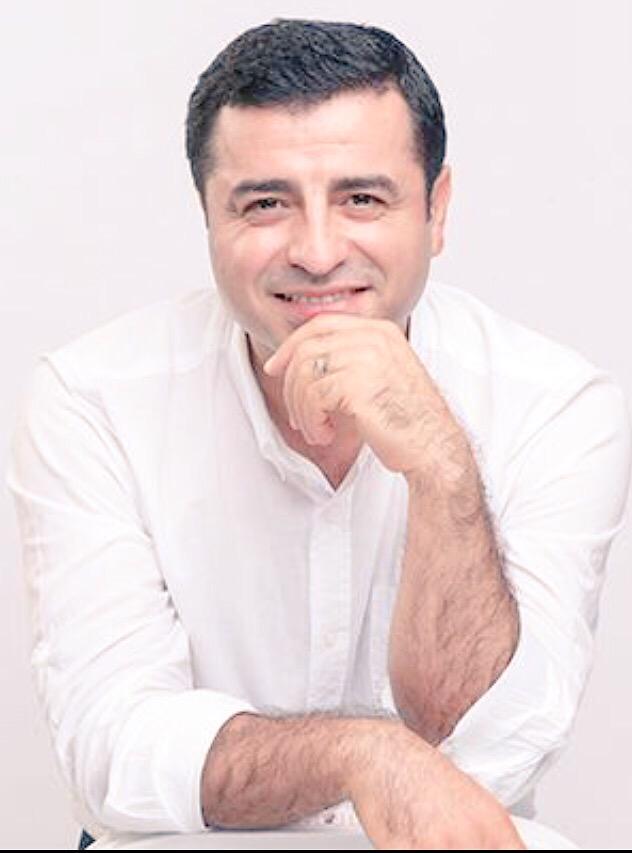 FeRhAT549's tweet photo. #Hdpsuper http://t.co/02De59RNQW