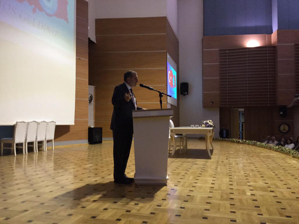 umitozdag's tweet photo. Gaziantep Kamu-Sen İl Temsilciliği'nin düzenlediği konferans http://t.co/ePv7M1WhVu