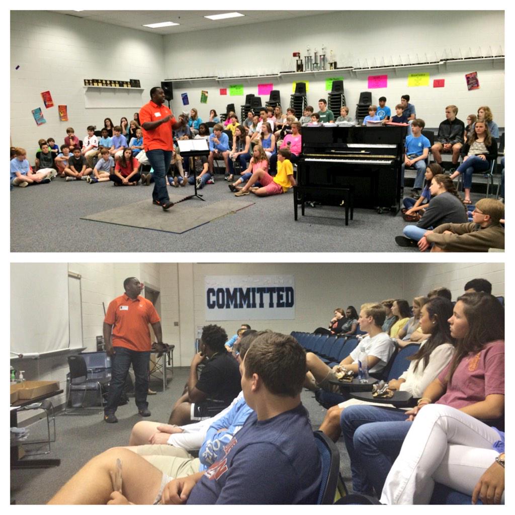 Thanks @FCACHAP for speakin to Berry Middle &amp; @SpainPark_FCA today! Sign up for camp today! Eastalabamafca.org