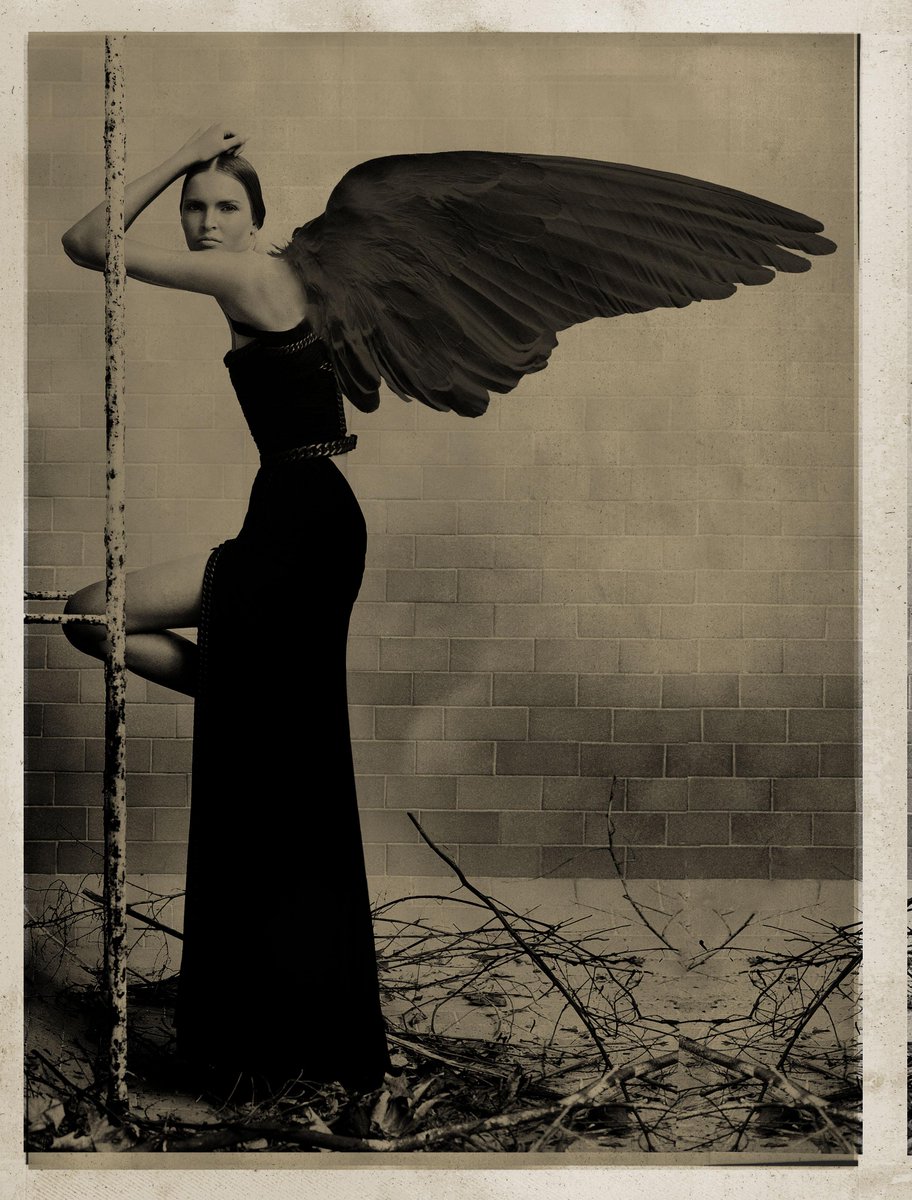 TransAtlanticAr's tweet photo. Angels by Giovanni Gastel #photography #art #angels #wings #model #art #topphotographer @Giovanni_Gastel #beautiful http://t.co/31pdp5HfNf