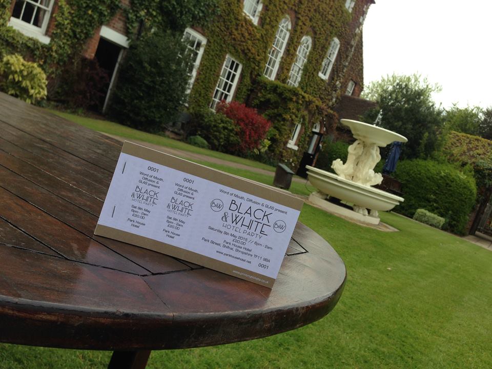 <a href="/ShifnalWMClub/">Shifnal War Memorial</a> BLACK&amp;WHITE HOTEL PARTY@ParkHouseHotel Shifnal
SAT 9th May #RETWEET for a chance to WIN aVIP TICKET!