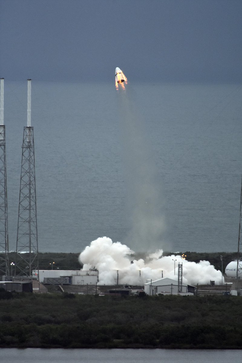 SpaceX's tweet image. This morning, a Crew Dragon test article completed a Pad Abort Test, the 1st critical test in prep for human missions
