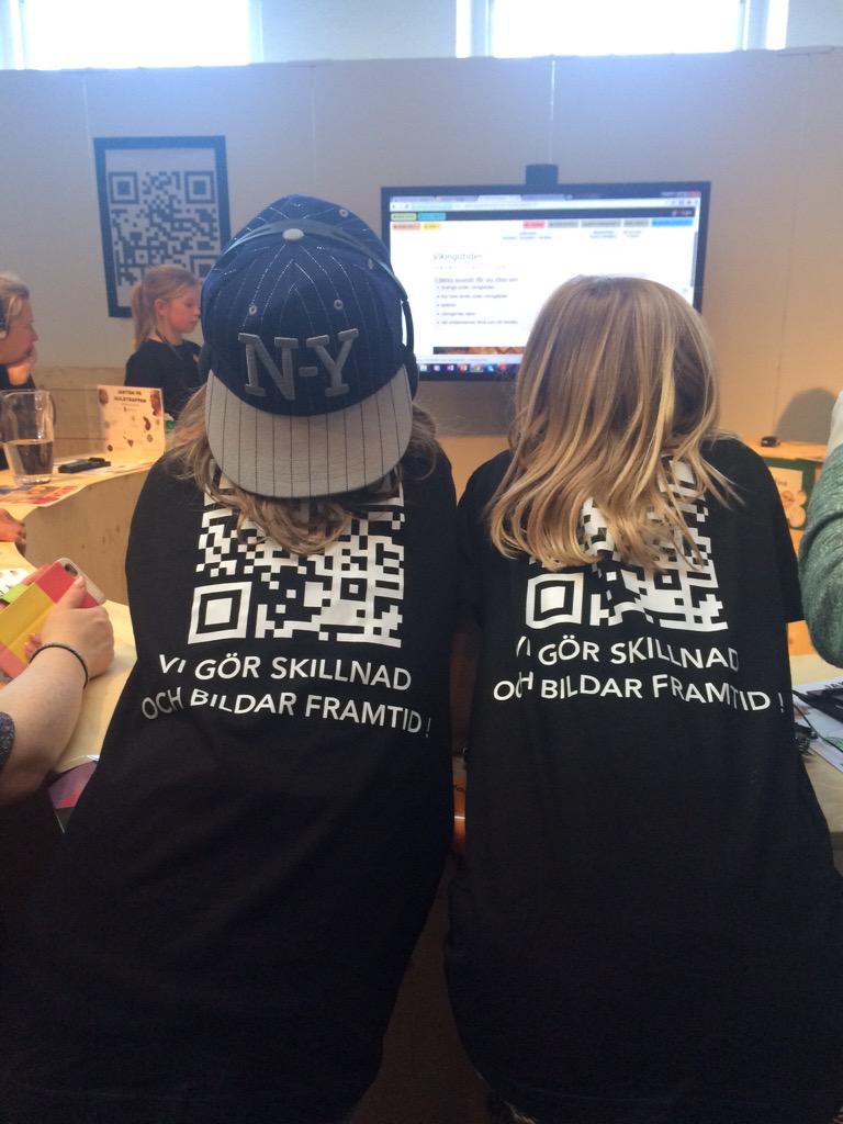 TorHellgren's tweet photo. Nyfikna, modiga och härliga! Våra härliga elever i #Sandviken är bäst på #framlar2015 http://t.co/lgCZWV0WEs